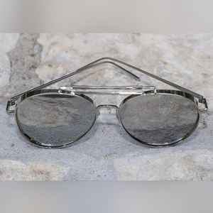 UV400 Silver Pilot Sunglasses w/ free case
